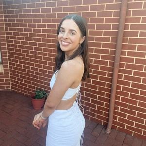 Meet your Posher, Charlotte